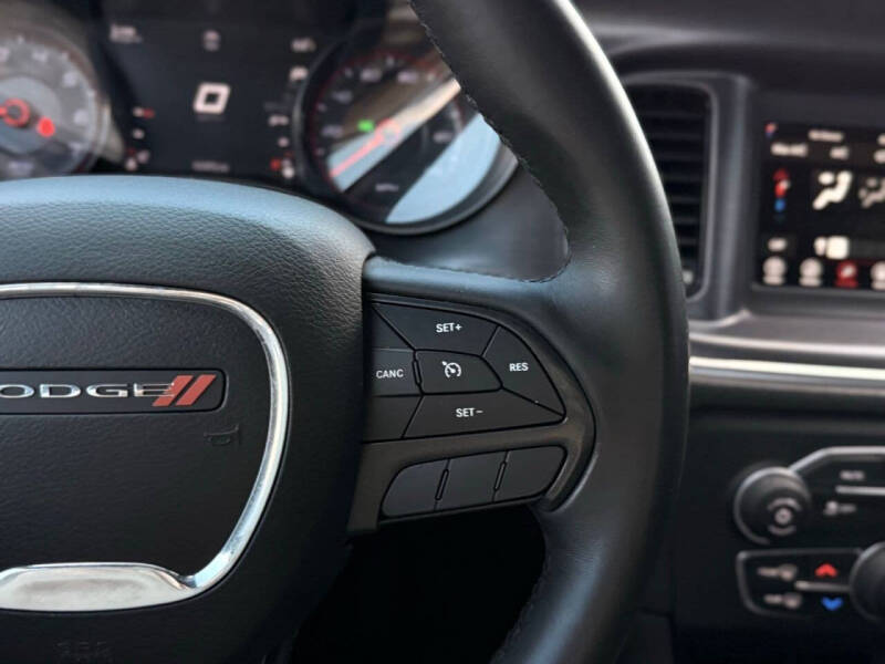 2018 Dodge Charger SXT