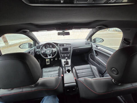 2016 Volkswagen Golf GTI Autobahn