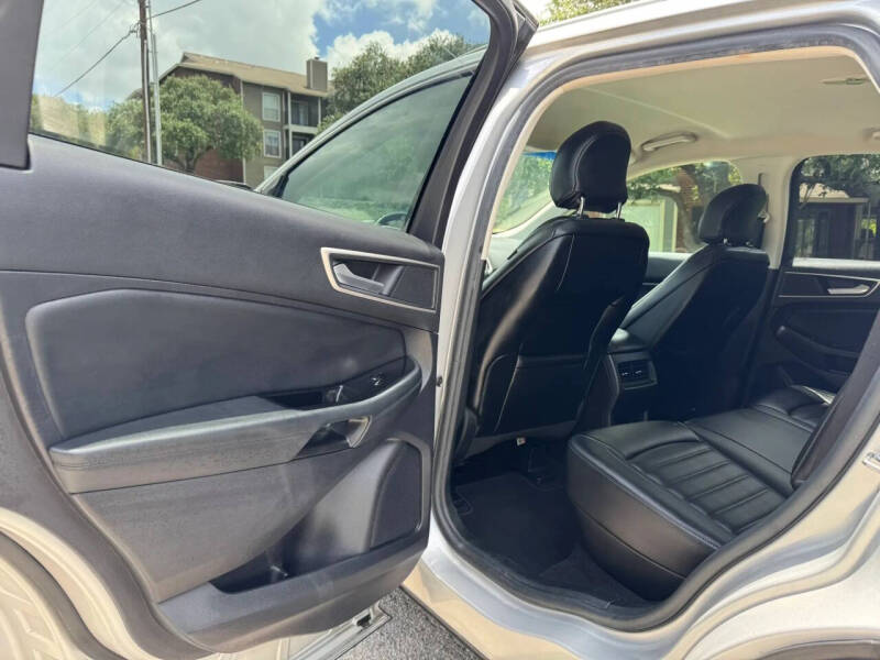 2019 Ford Edge SEL