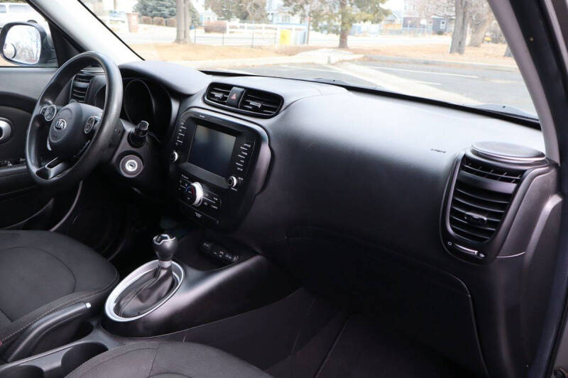 2018 Kia Soul +