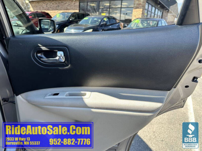 2013 Nissan Rogue S