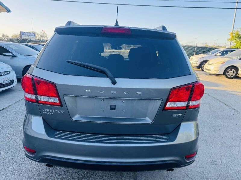 2012 Dodge Journey SXT