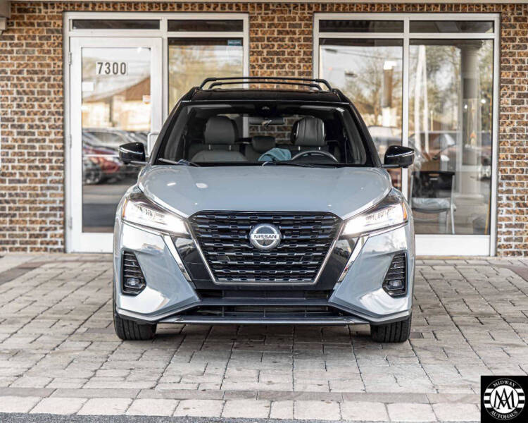 2021 Nissan Kicks SR