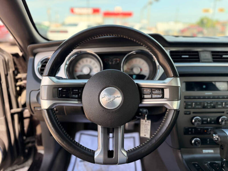 2012 Ford Mustang V6 Premium