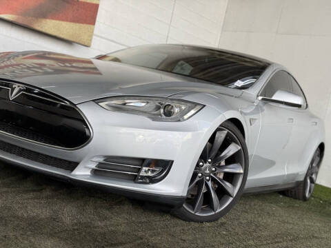 2012 Tesla Model S Performance