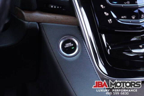 2019 Cadillac Escalade Luxury