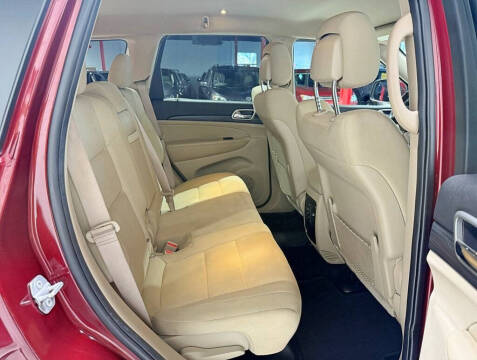 2019 Jeep Grand Cherokee Laredo E