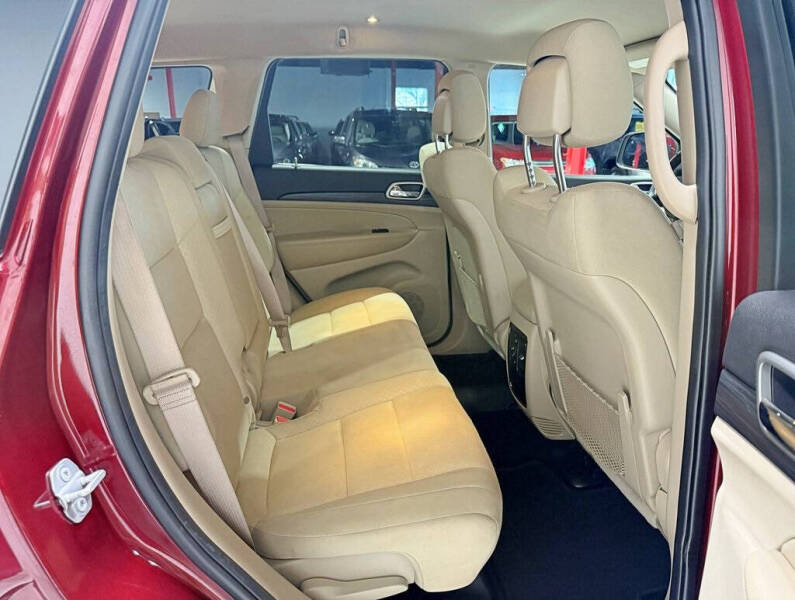 2019 Jeep Grand Cherokee Laredo E