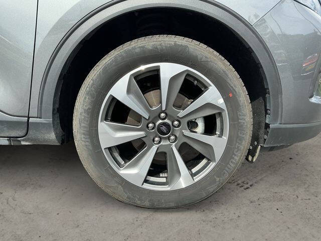 2025 Ford Escape Platinum
