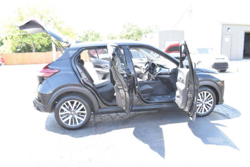 2021 Nissan Kicks SV
