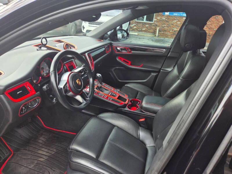 2016 Porsche Macan S