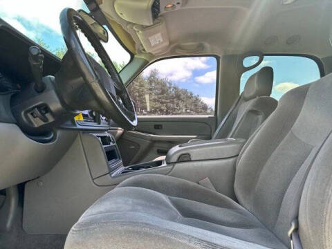 2005 GMC Yukon SLE