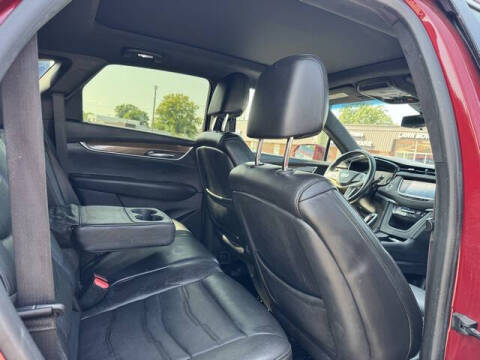 2017 Cadillac XT5 Platinum
