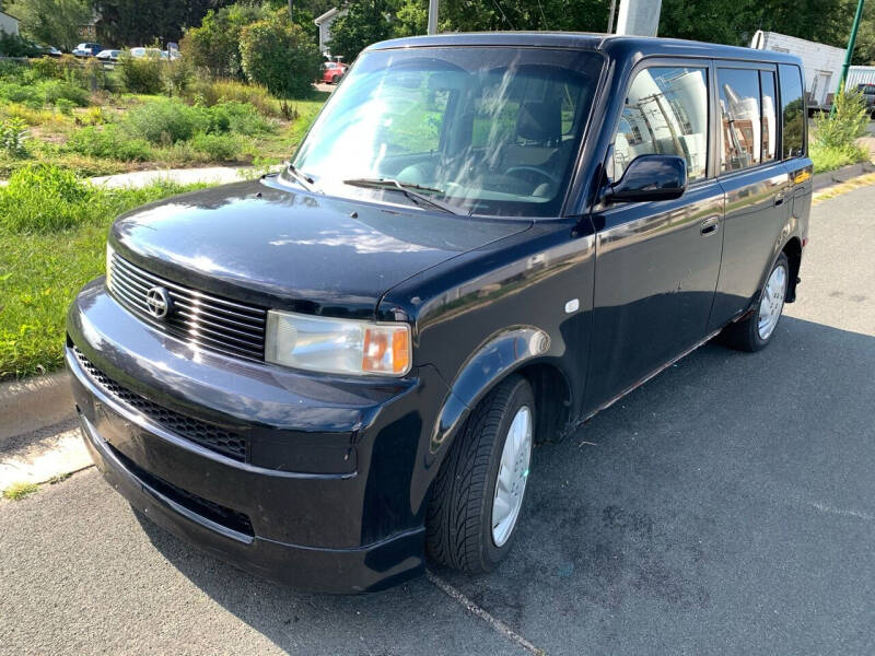 2005 Scion xB