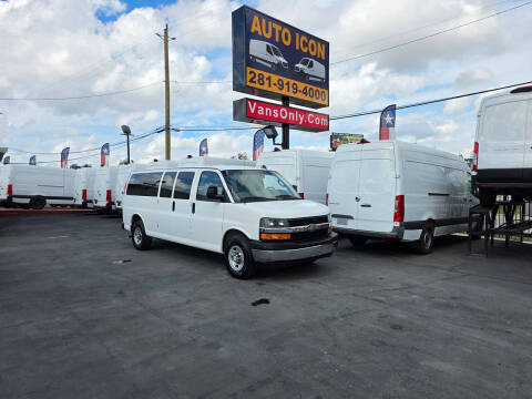 2017 Chevrolet Express LT 3500