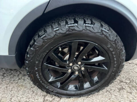 2017 Land Rover Discovery HSE Luxury