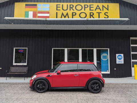 2013 MINI Hardtop for sale at EUROPEAN IMPORTS in Lock Haven PA