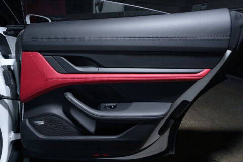 2021 Porsche Taycan Turbo