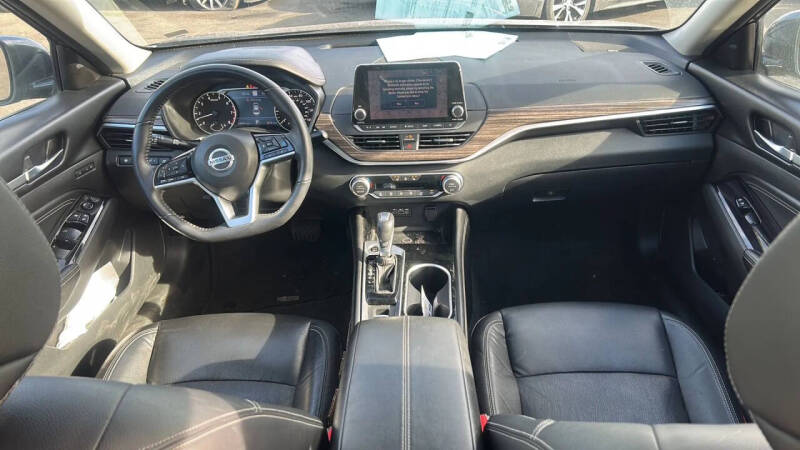 2020 Nissan Altima 2.5 Platinum