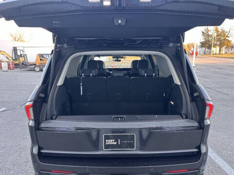 2025 Lincoln Navigator Reserve