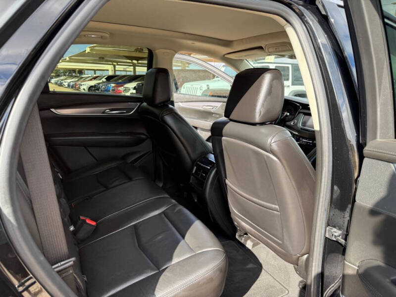 2018 Cadillac XT5 Premium Luxury