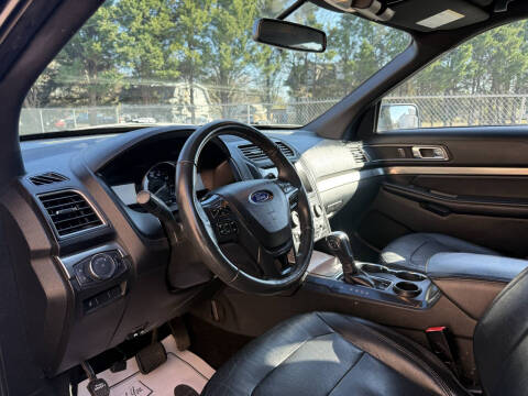 2018 Ford Explorer XLT