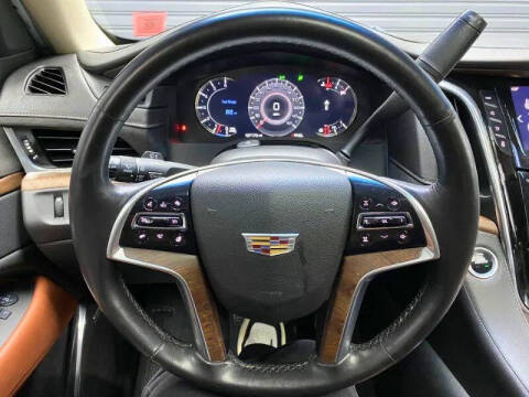 2017 Cadillac Escalade ESV Premium Luxury