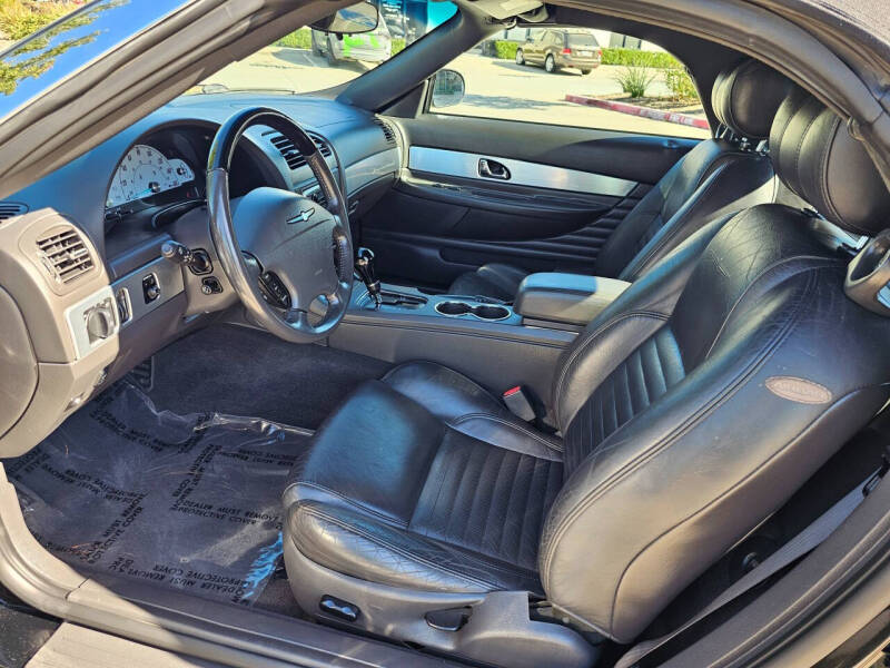 2002 Ford Thunderbird Deluxe