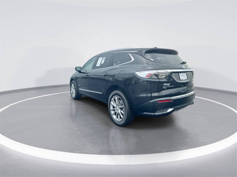 2022 Buick Enclave Avenir