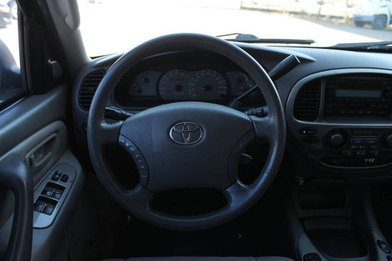 2003 Toyota Sequoia Limited
