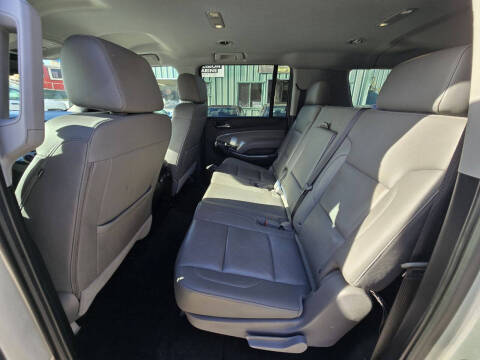 2018 Chevrolet Suburban LT