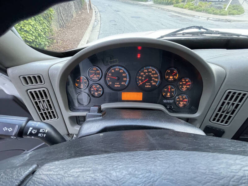 2019 International DuraStar 4300