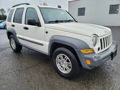 2005 Jeep Liberty for sale at Blue Line Auto Group in Portland OR