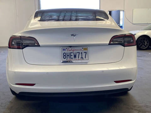 2018 Tesla Model 3 Mid Range