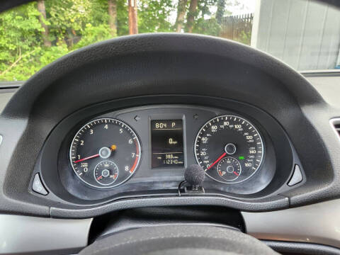 2013 Volkswagen Passat S PZEV