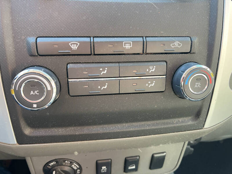 2012 Nissan Frontier SV V6