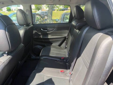 2016 Nissan Rogue SL