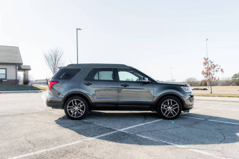 2019 Ford Explorer Sport
