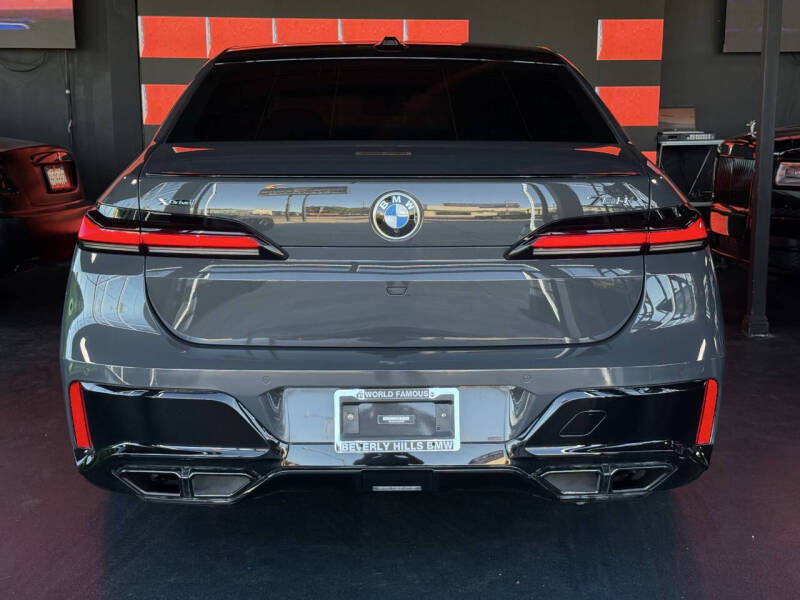 2023 BMW 7 Series 760i xDrive