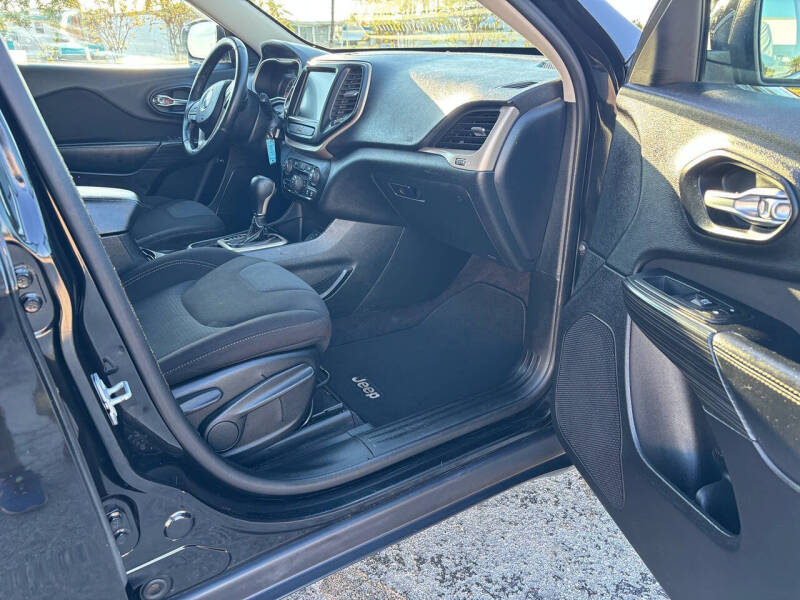 2016 Jeep Cherokee Latitude