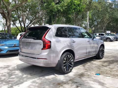 2026 Volvo XC90 B5 Plus 7P