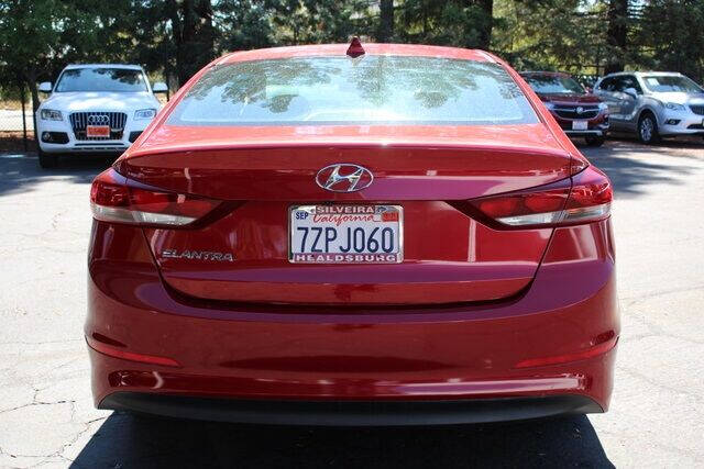 2018 Hyundai Elantra