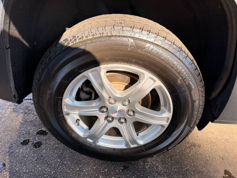 2019 GMC Acadia SLE-1