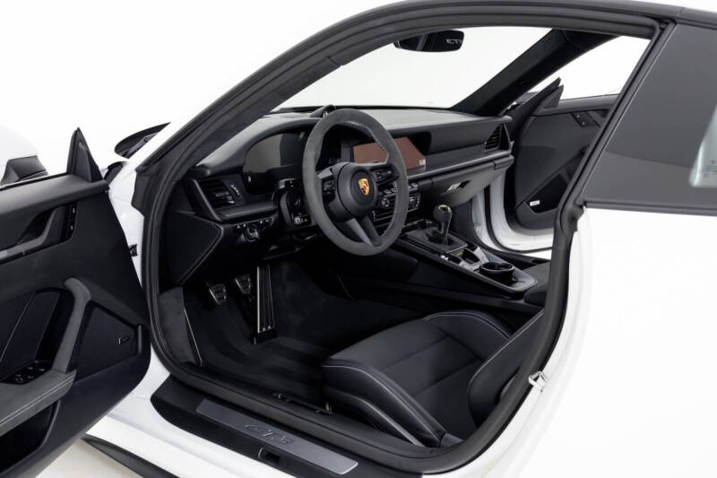 2025 Porsche 911 GT3