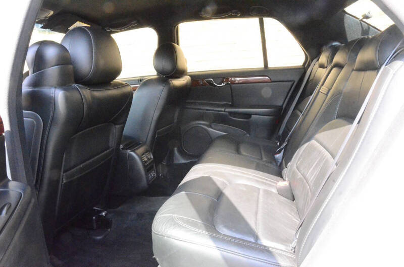 2004 Cadillac DeVille