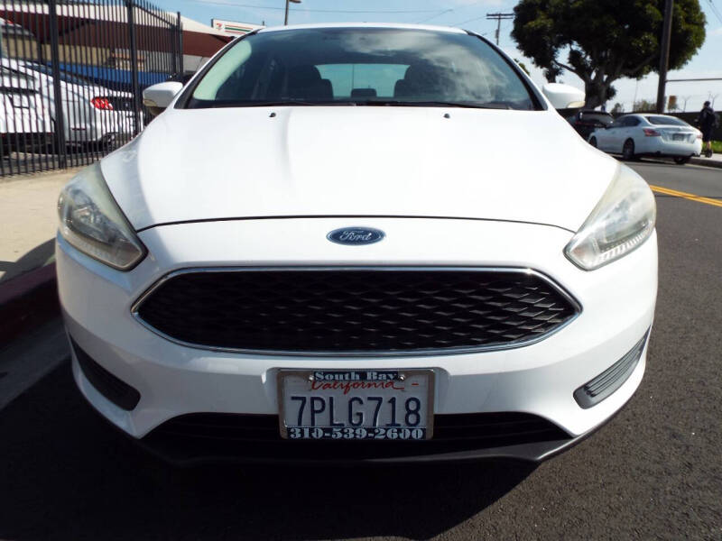 Used 2016 Ford Focus SE with VIN 1FADP3F29GL247698 for sale in Los Angeles, CA