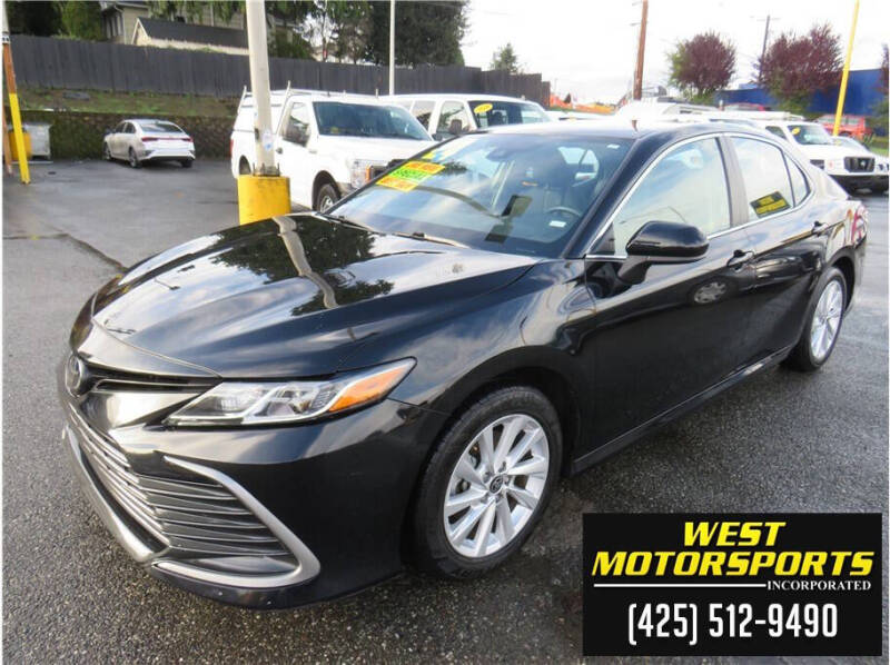 2024 Toyota Camry LE