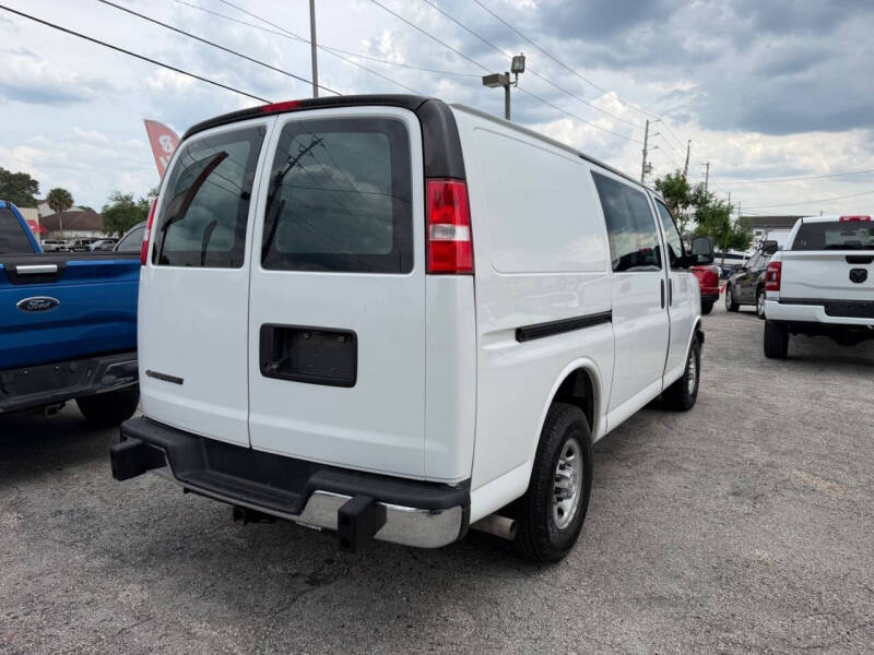 2021 Chevrolet Express 2500