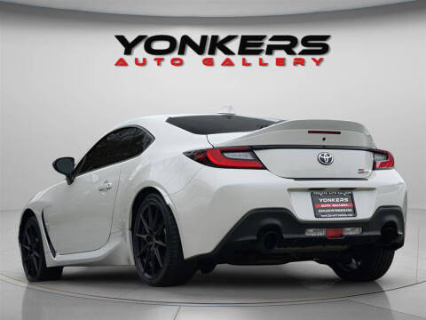 2023 Toyota GR86 Premium