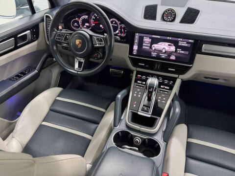 2020 Porsche Cayenne Turbo